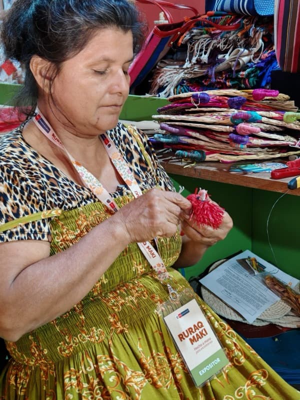 Labubu amazónico tejido en chambira (11)